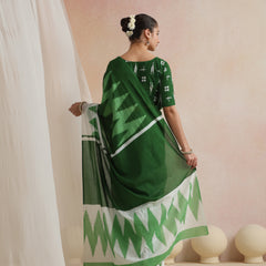 Women Hand Block Green Pure Cotton Printed Saree
