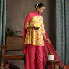 Khushal K Women Floral Printed Yellow Regular Pure Cotton Kurta set