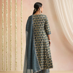 Women Ethnic Motifs Thread Work Pure Cotton Kurta with Trousers & Dupatta