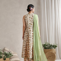 Women Cream-coloured printed Kurta with Palazzos with dupatta