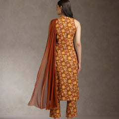 Khushal K Women Floral Printed Sleeveless Pure Cotton Kurta Set