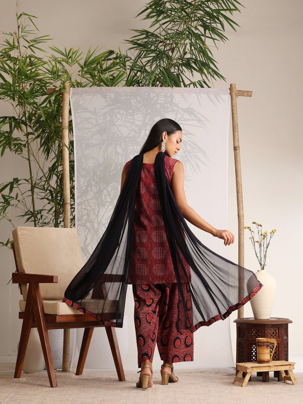 Khushal K Women Cotton kurti and Farshi Salwar with dupatta set - Maroon