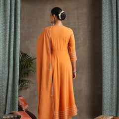 Floral Embroidered V-Neck Thread Work A-Line Kurta With Trousers And Dupatta