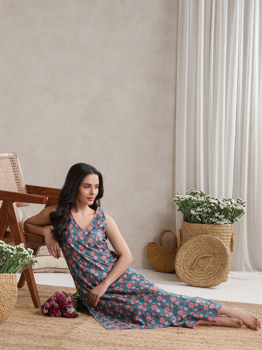 Floral Printed V-Neck Pure Cotton Kurta With Palazzos