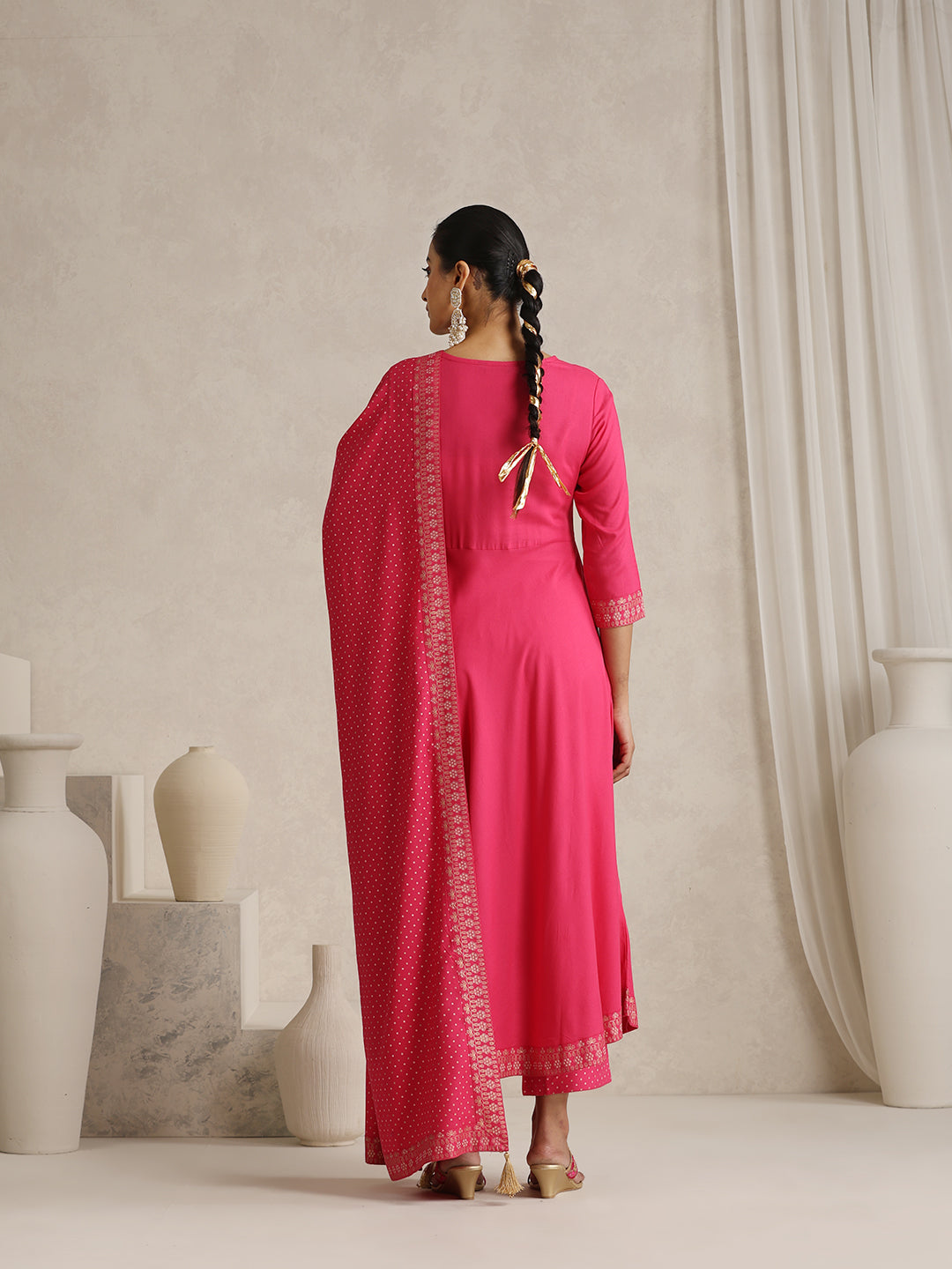 Floral Yoke Design V-Neck Thread Work A-Line Kurta With Trousers And Dupatta