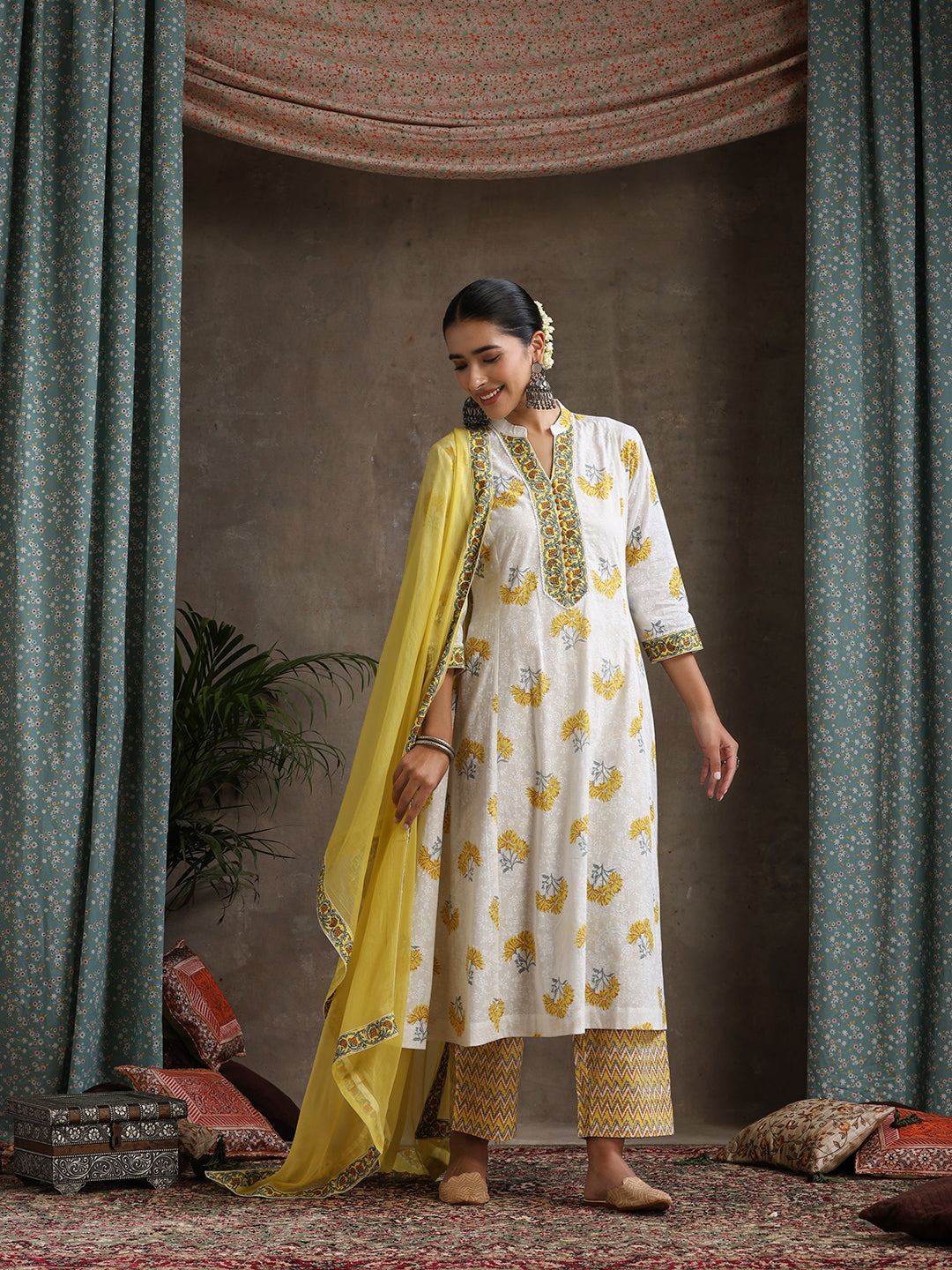 Floral Printed Pure Cotton Straight Kurta With Palazzos And Dupatta