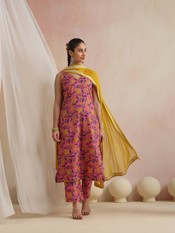 Khushal K Women Cotton Kurta Palazzo Dupatta Set - Pink