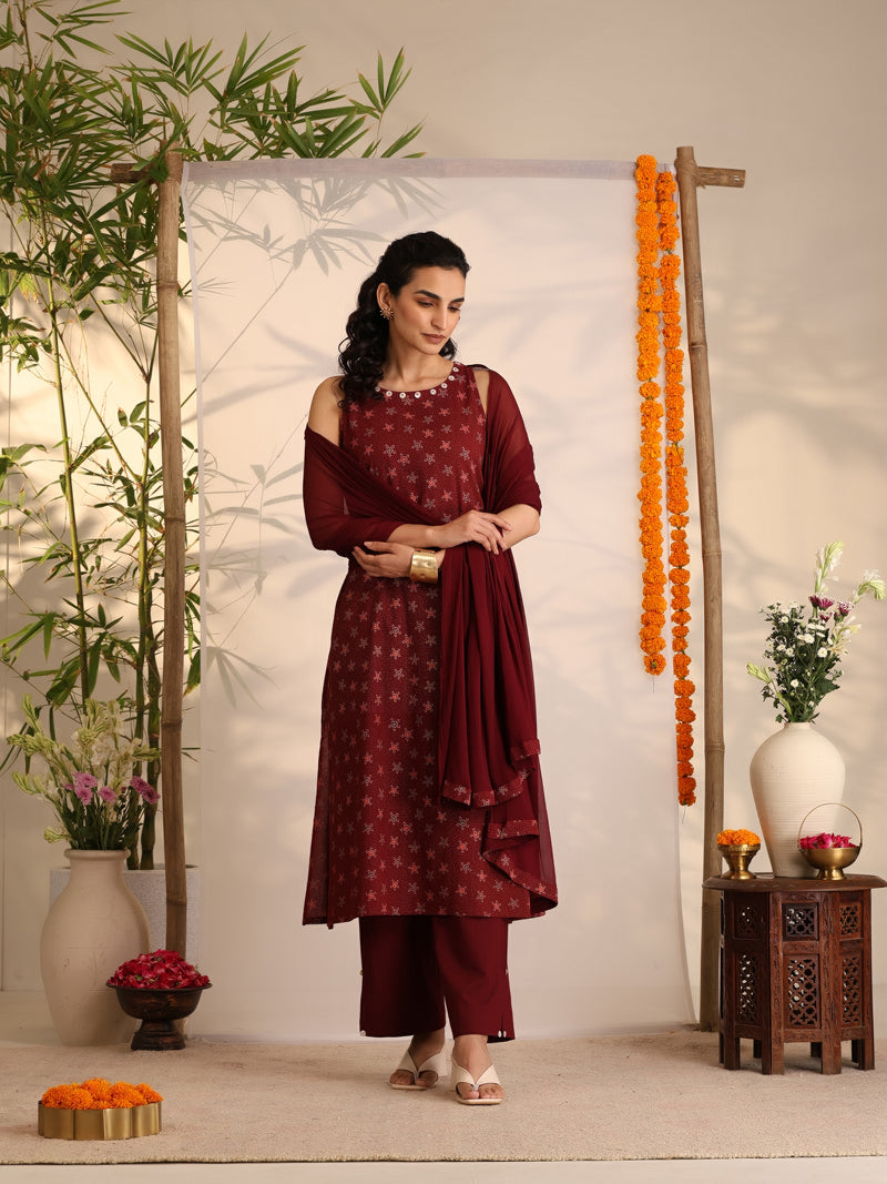 Khushal K Women Cotton kurta and palazzo with dupatta set - Maroon