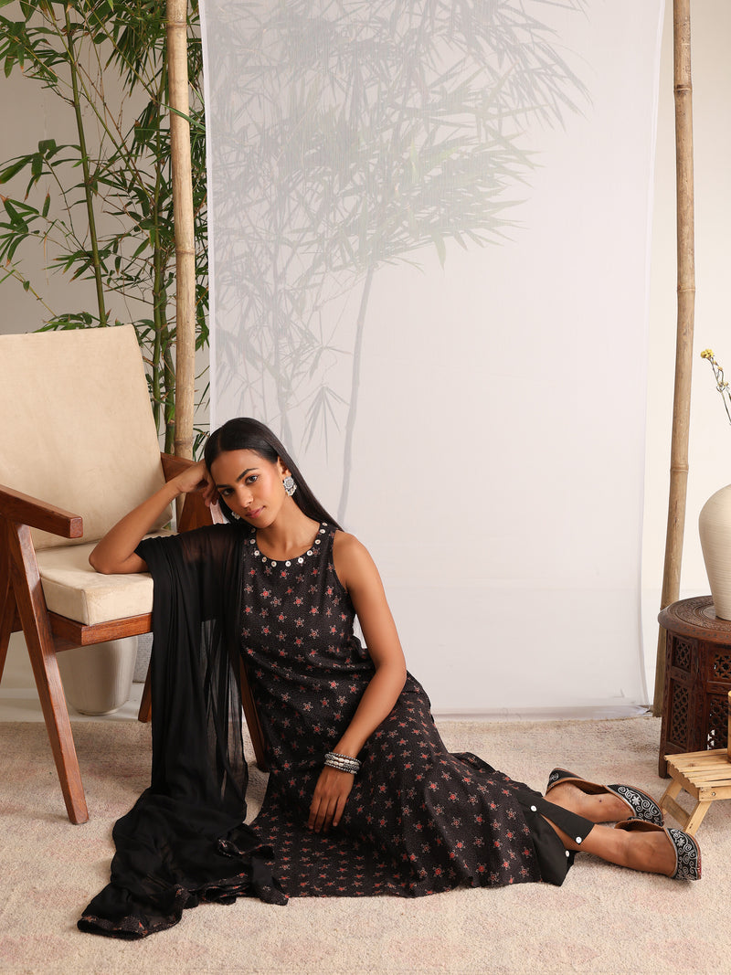 Khushal K Women Cotton kurta and palazzo with dupatta set - Black
