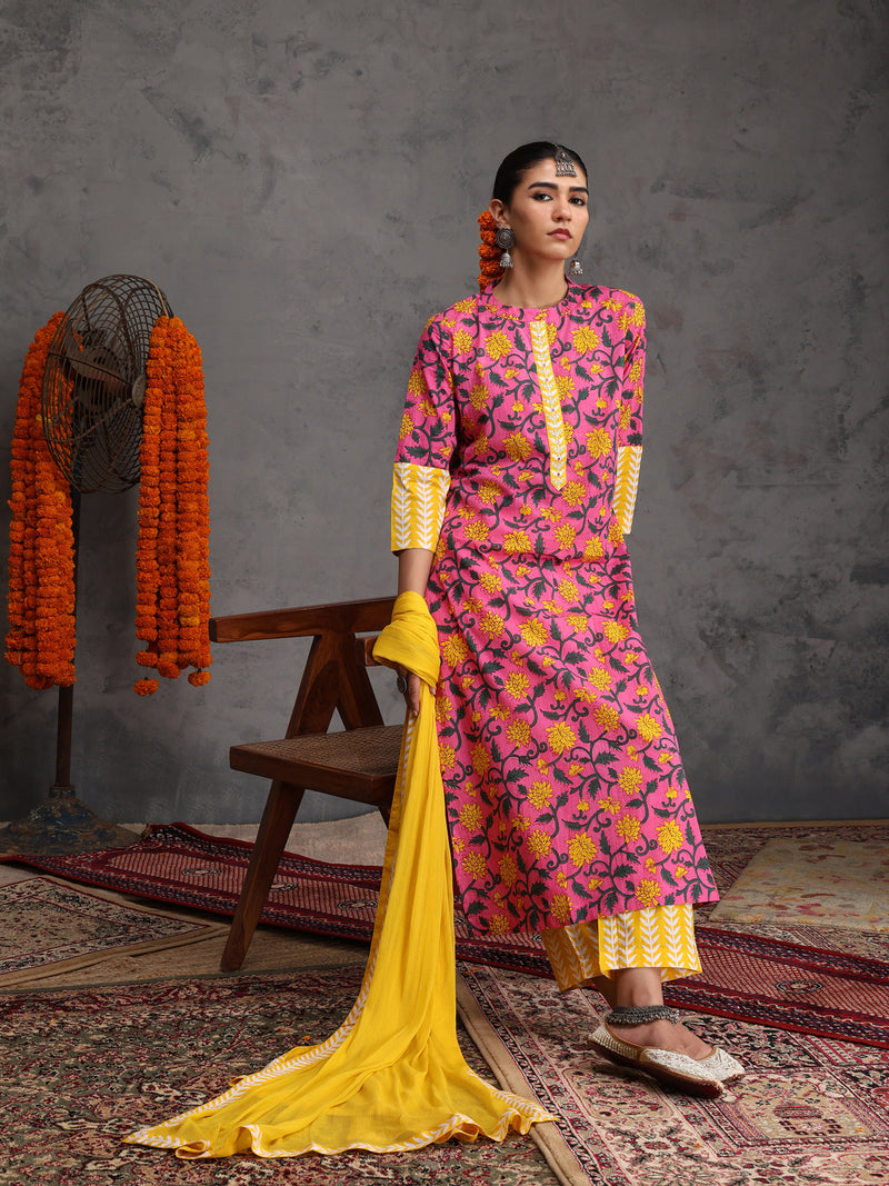 Khushal K Women Cotton Kurta Palazzo Dupatta Set - Pink