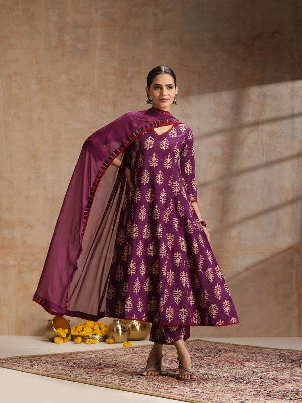 Purple, maroon & gold-toned printed kurta with trouser & dupatta
