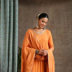 Floral Embroidered V-Neck Thread Work A-Line Kurta With Trousers And Dupatta