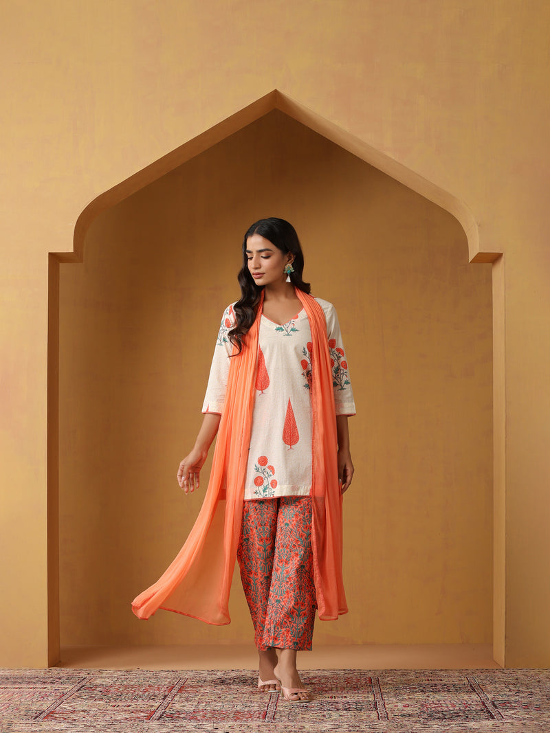 Khushal K Women Floral Printed Regular Pure Cotton Kurta set