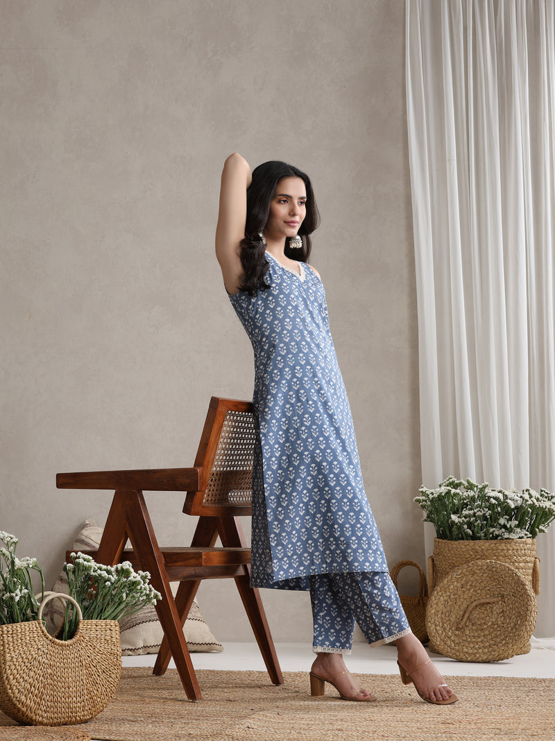Khushal K Women Floral Printed Regular Pure Cotton Kurta set