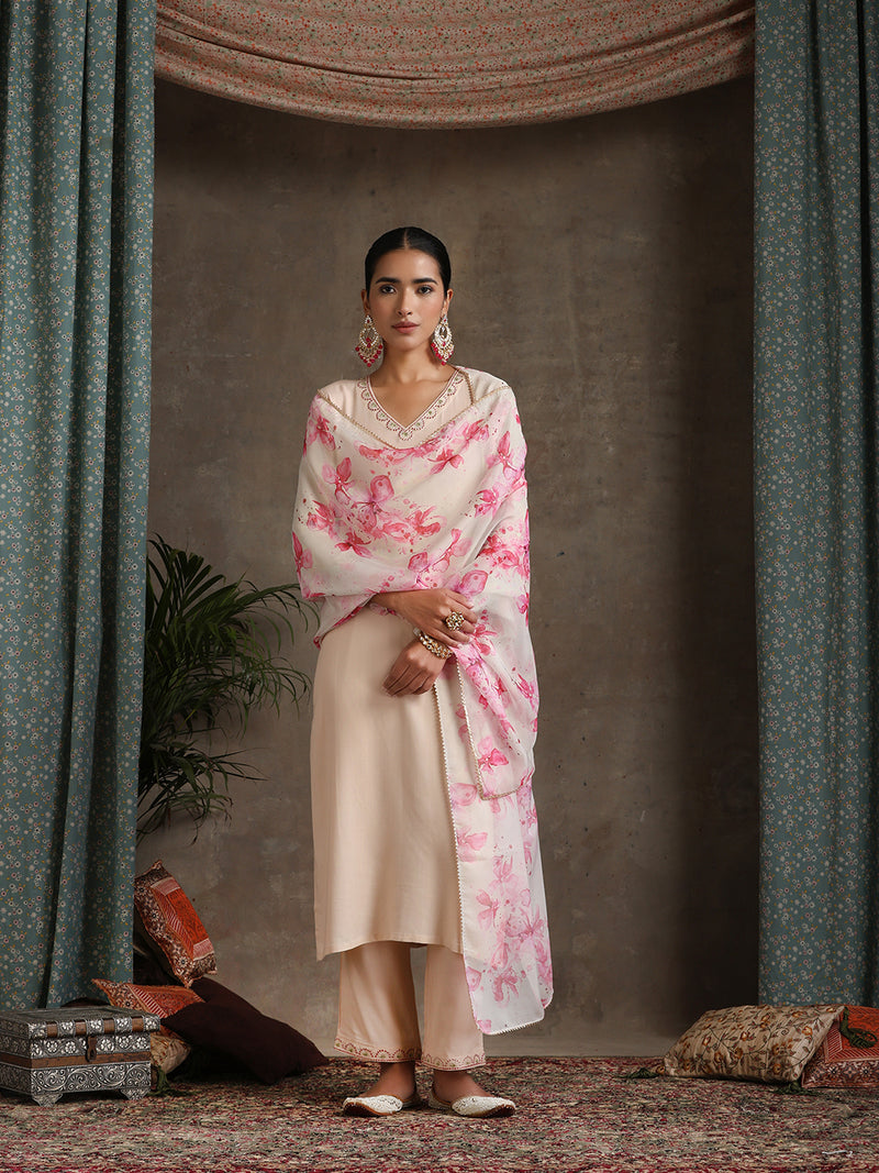 Khushal K Women Embroidered Regular Thread Work Kurta set
