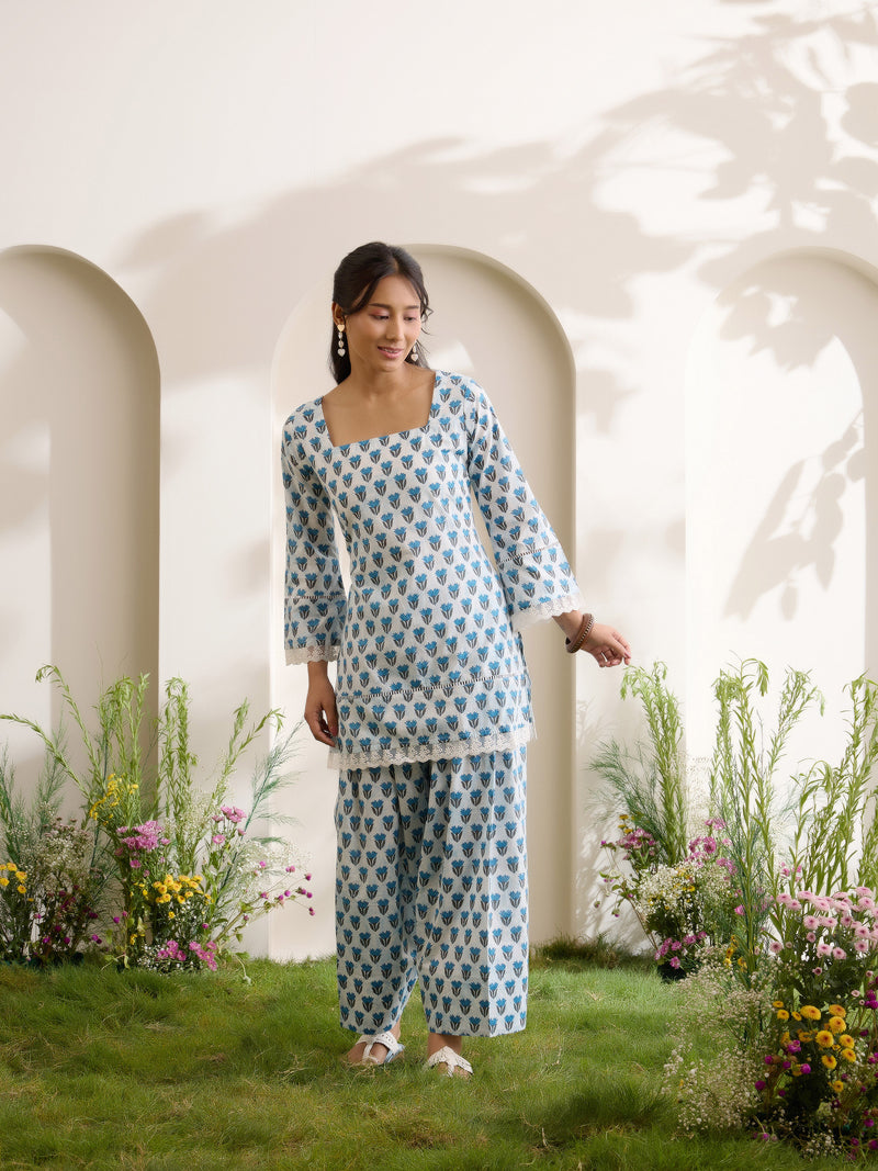 Khushal K Women Cotton Kurti With Farshi Salwar Set - Blue