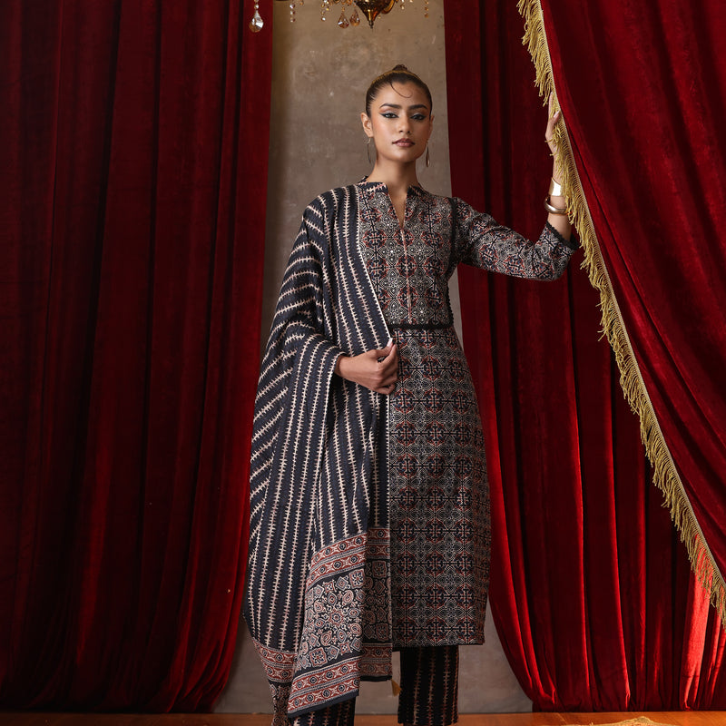 Women Cotton Kurta and Palazzo with Dupatta Set - Black - Khushal K - Image 7