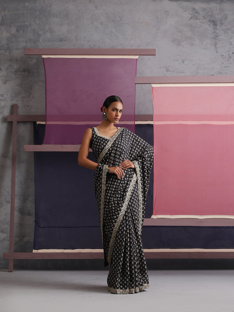 Women Embroidered Black Pure Cotton Printed Saree