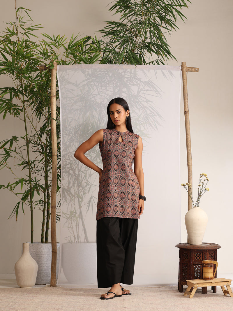 Khushal K Women Cotton kurti With Farshi Salwar - Black