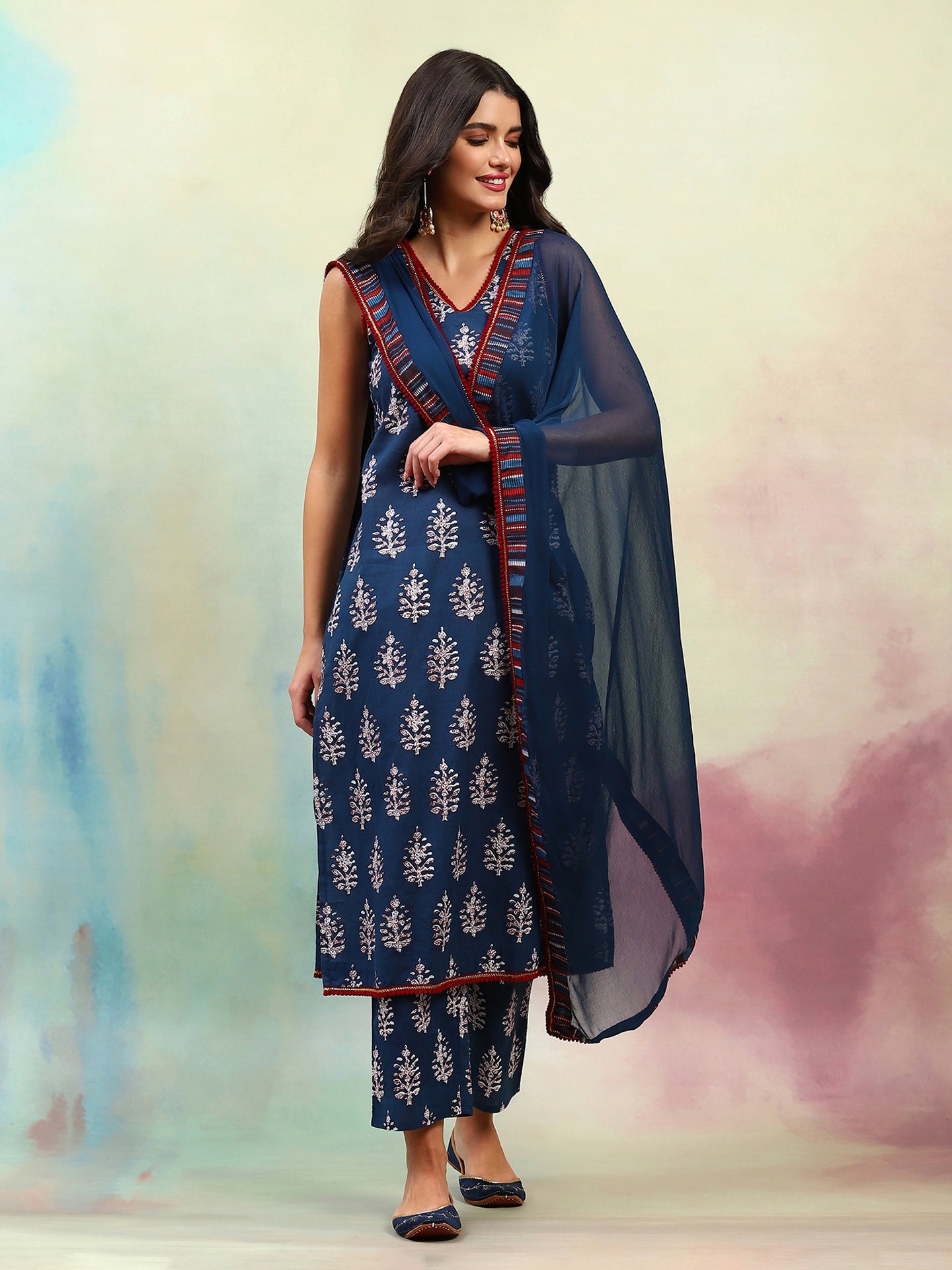 Ethnic Motifs Printed V-Neck Sleeveless Pure Cotton Kurta with Palazzo & Dupatta