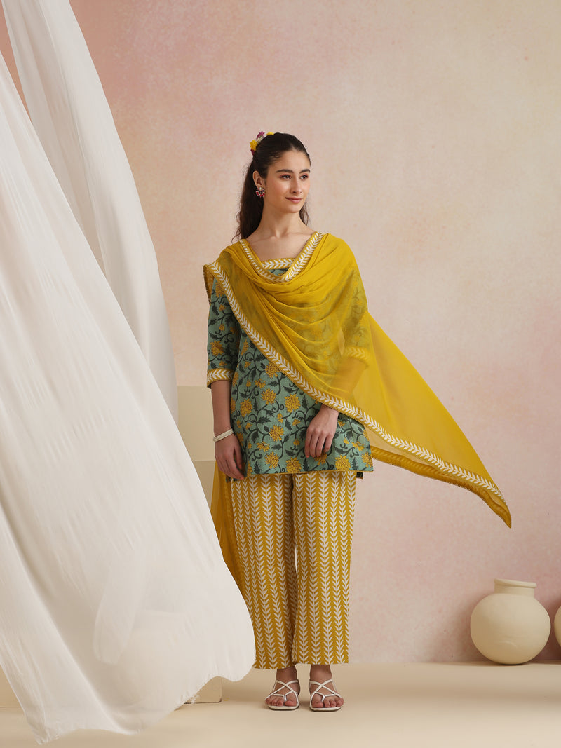 Khushal K Women Cotton Kurta Palazzo Dupatta Set - Green