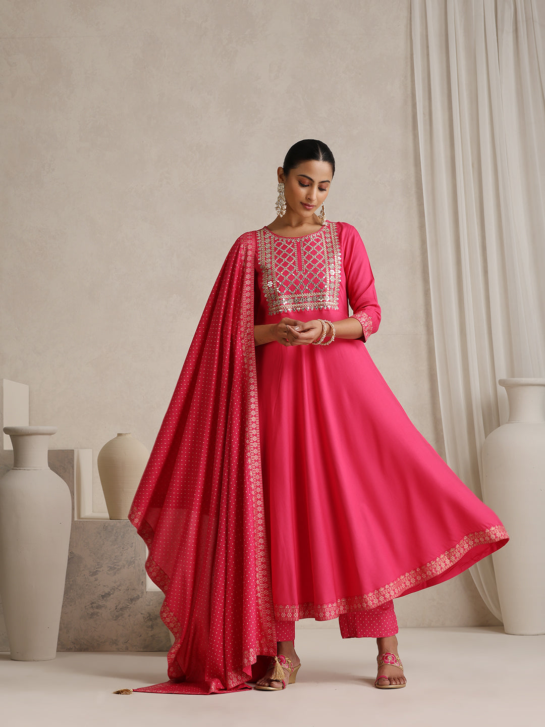 Floral Yoke Design V-Neck Thread Work A-Line Kurta With Trousers And Dupatta