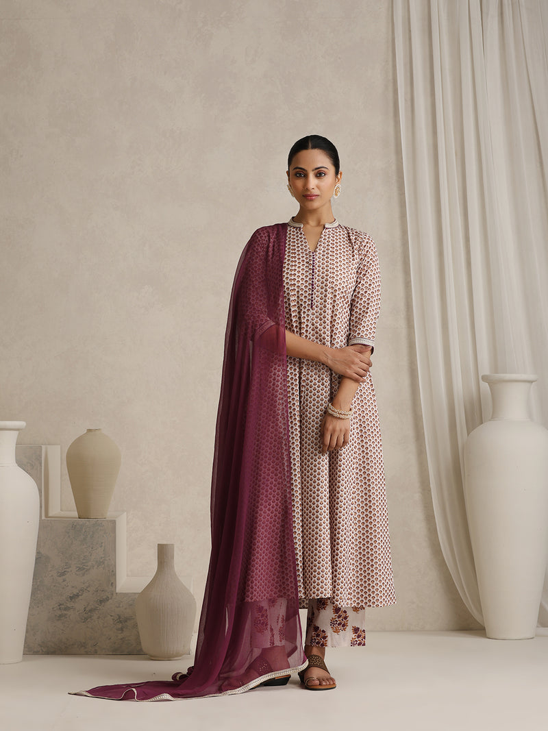 Khushal K Women Floral Printed Cotton A-Line Kurta set