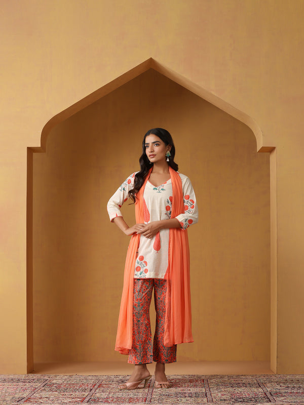 Khushal K Women Floral Printed Regular Pure Cotton Kurta set