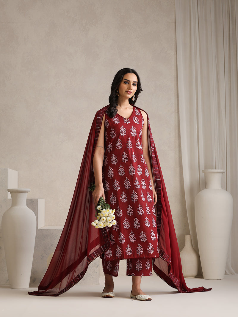 Khushal K Floral Printed V-Neck Pure Cotton Kurta set