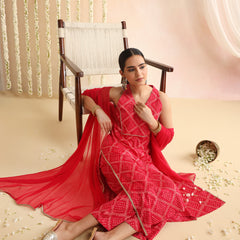Women Bandhani Printed Kurta with Palazzos & Dupatta