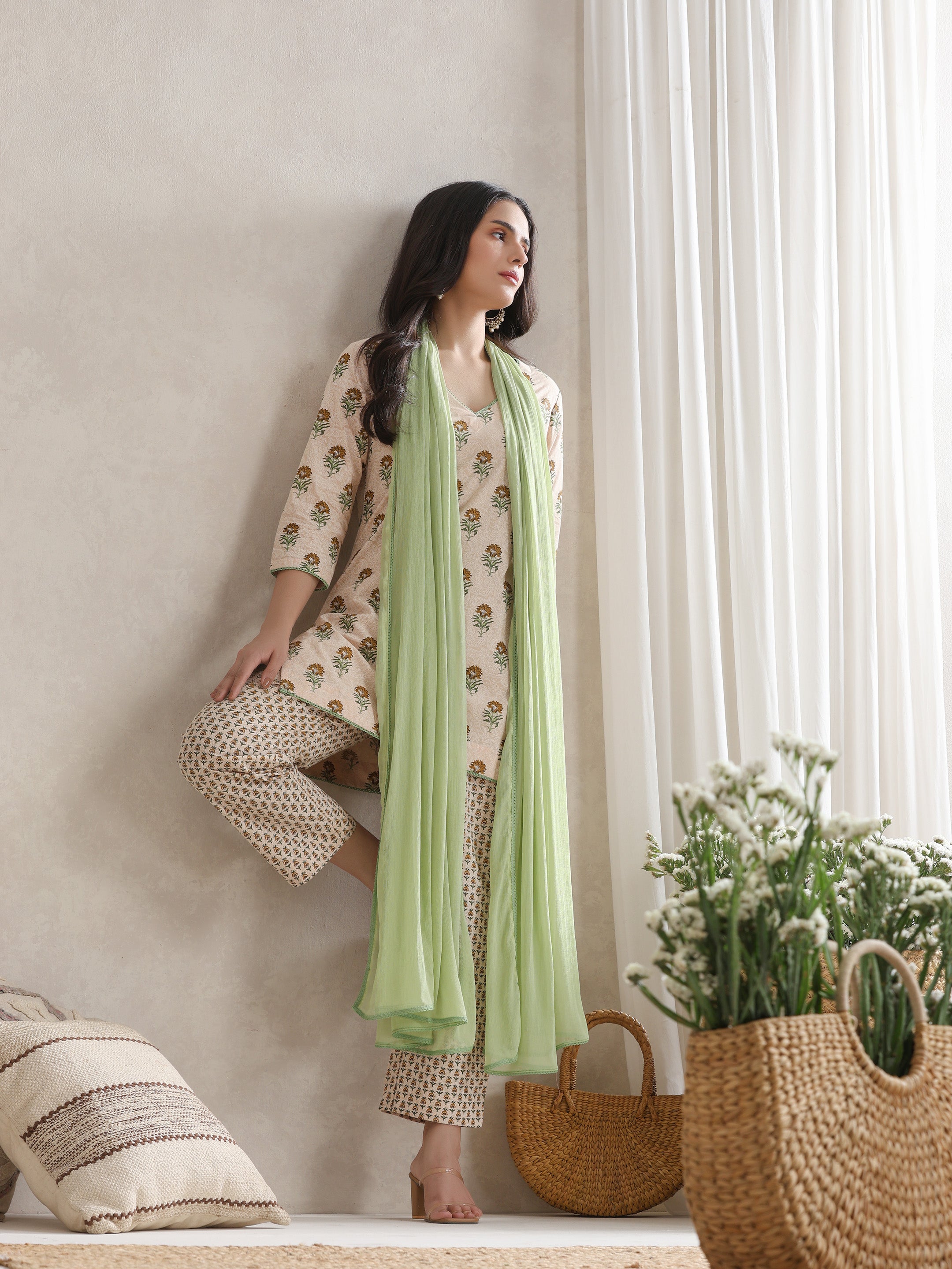 Floral Printed V-Neck Pure Cotton Kurta with Palazzos & With Dupatta