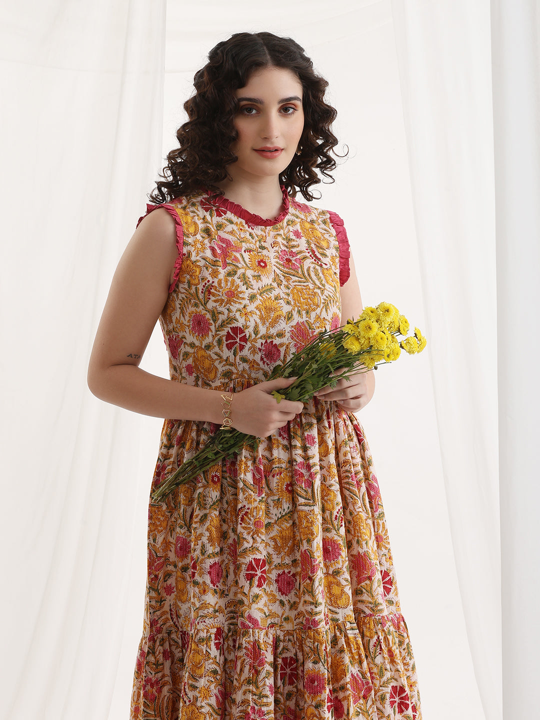 Women Floral Print Fit & Flare Midi Dress