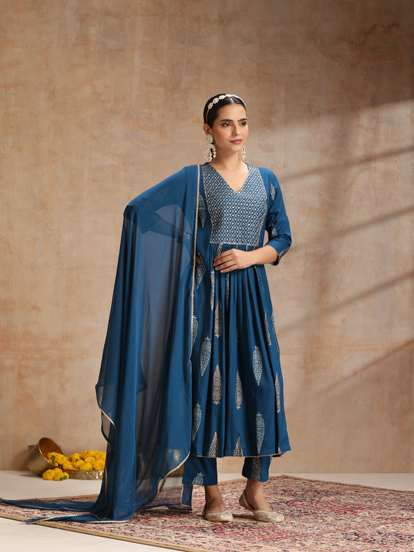 Ethnic Motifs Printed Thread Work Kurta With Trousers & Dupatta