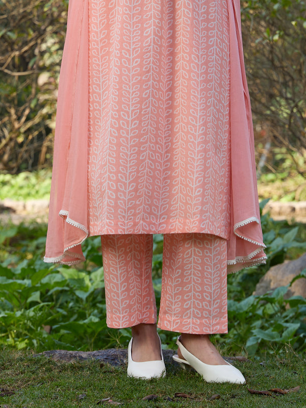 Khushal K Women Printed Regular Pure Cotton peach Kurta & Palazzo With Dupatta