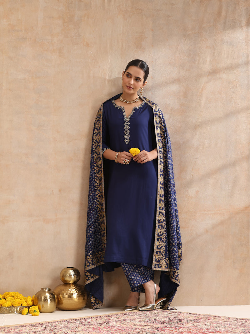 Ethnic Motifs Embroidered V-Neck Thread Work Kurta With Trousers & Dupatta