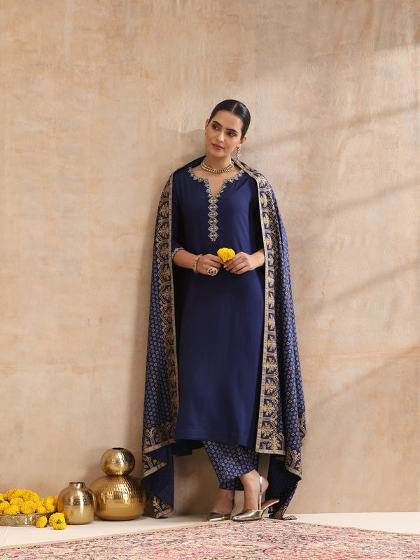 Ethnic Motifs Embroidered V-Neck Thread Work Kurta With Trousers & Dupatta