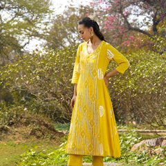 Khushal K Women Printed Regular Pure Cotton yellow Kurta & Palazzo With Dupatta