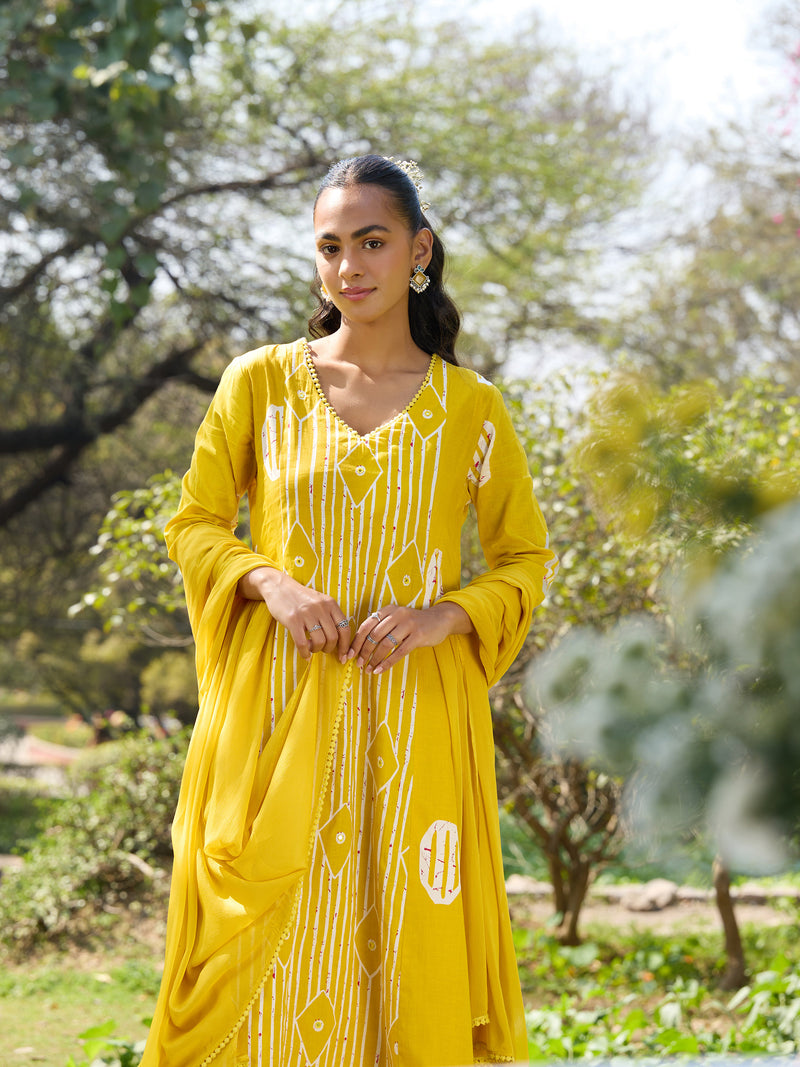 Khushal K Women Printed Regular Pure Cotton yellow Kurta & Palazzo With Dupatta