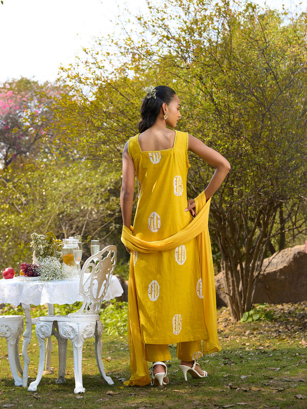 Khushal K Women Printed Regular Pure Cotton yellow Kurta & Palazzo With Dupatta