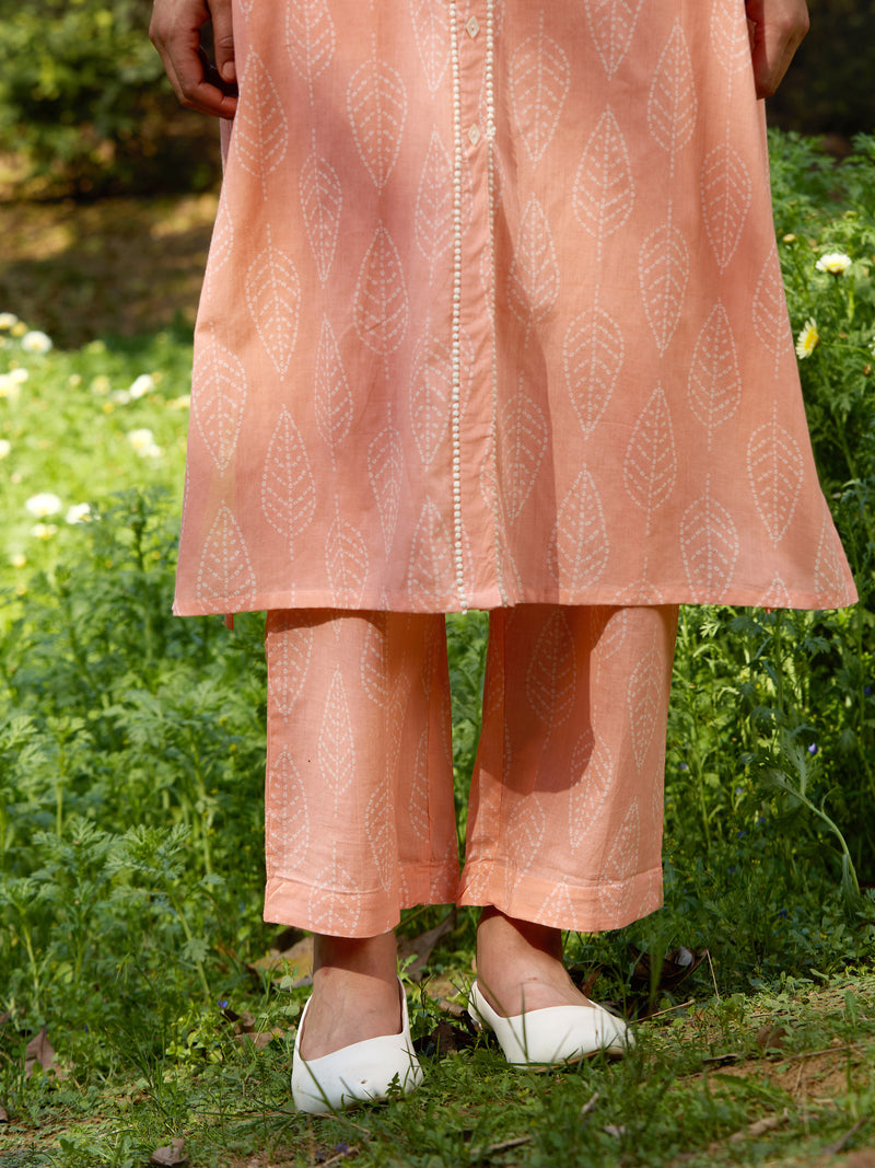 Khushal K Women Printed Regular Pure Cotton peach Kurta & Palazzo With Dupatta