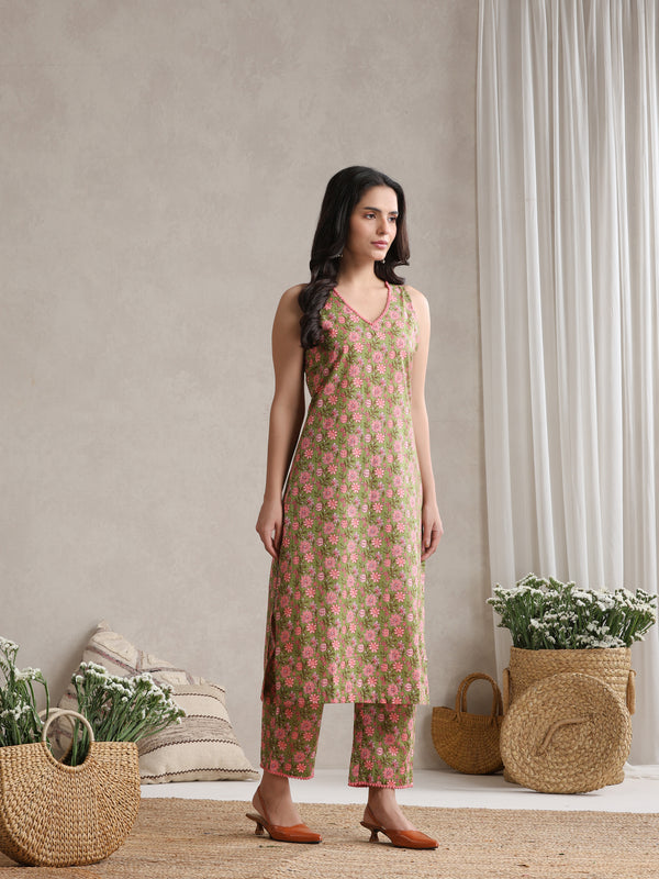 Women Floral Printed Regular Pure Cotton Kurta with Palazzos