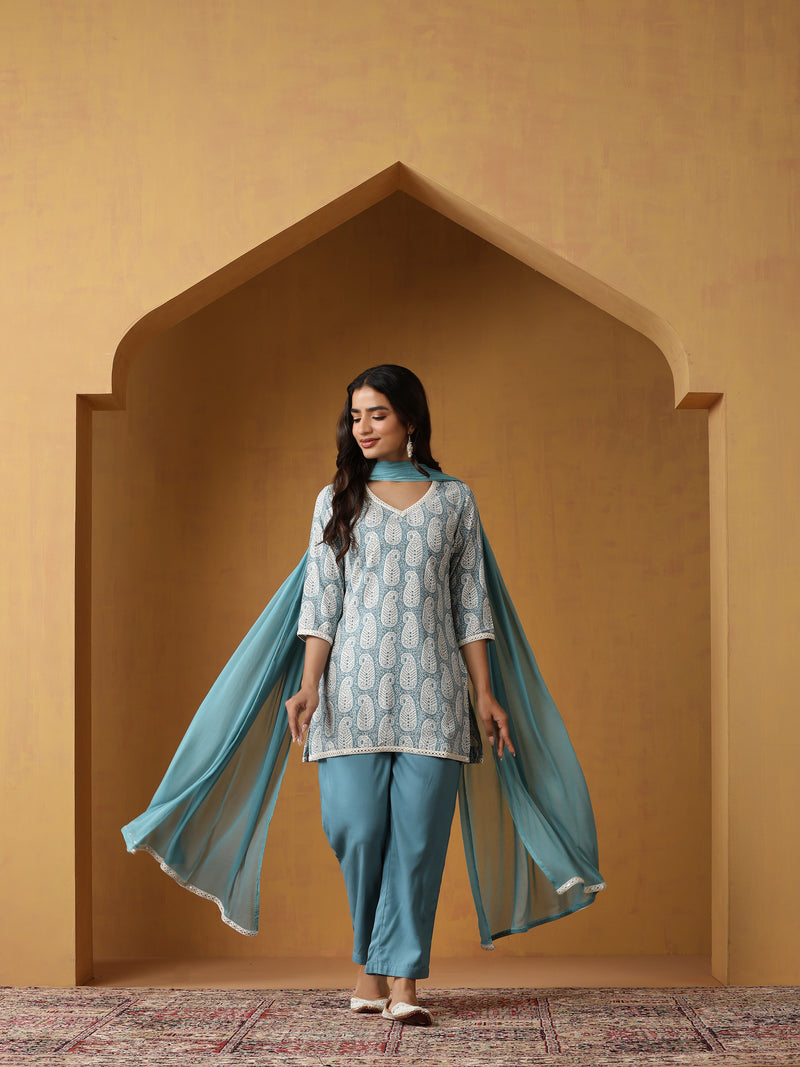 Khushal K Women Paisley Printed Regular Kurta set