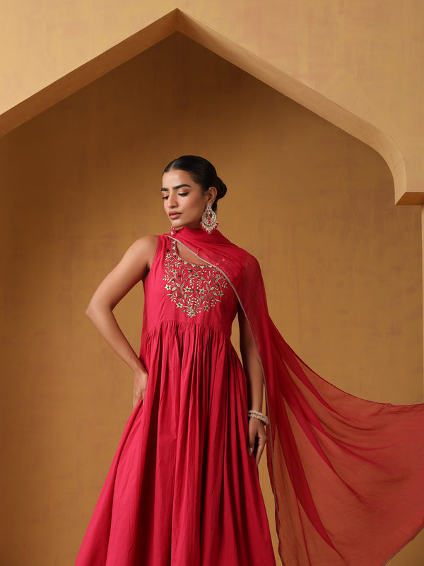 Khushal K Women Ethnic Motifs Embroidered Thread Work Kurta set
