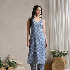 Khushal K Women Floral Printed Regular Pure Cotton Kurta set