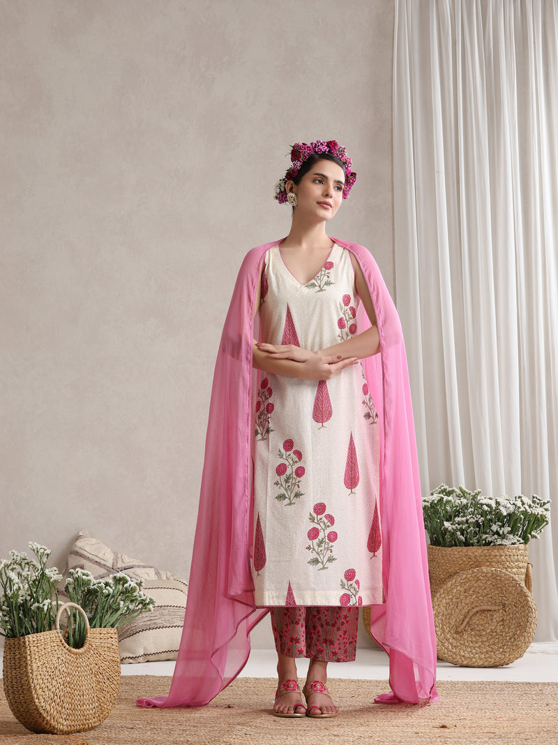 Khushal K Women Floral Printed Regular Pure Cotton Kurta set