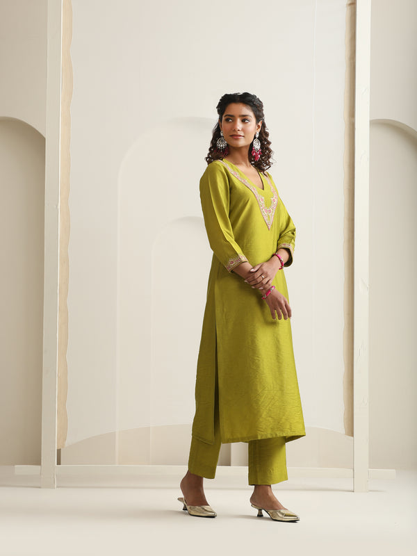 Khushal K Women Pure Silk green Embroidered Kurta & Palazzo With Dupatta
