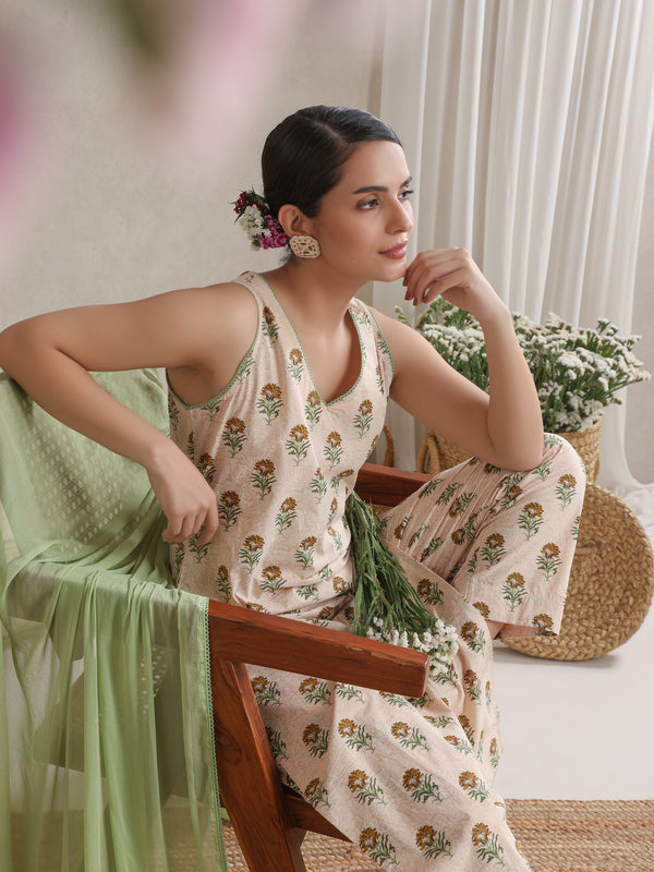 Khushal K Floral Printed V-Neck Pure Cotton Kurta set