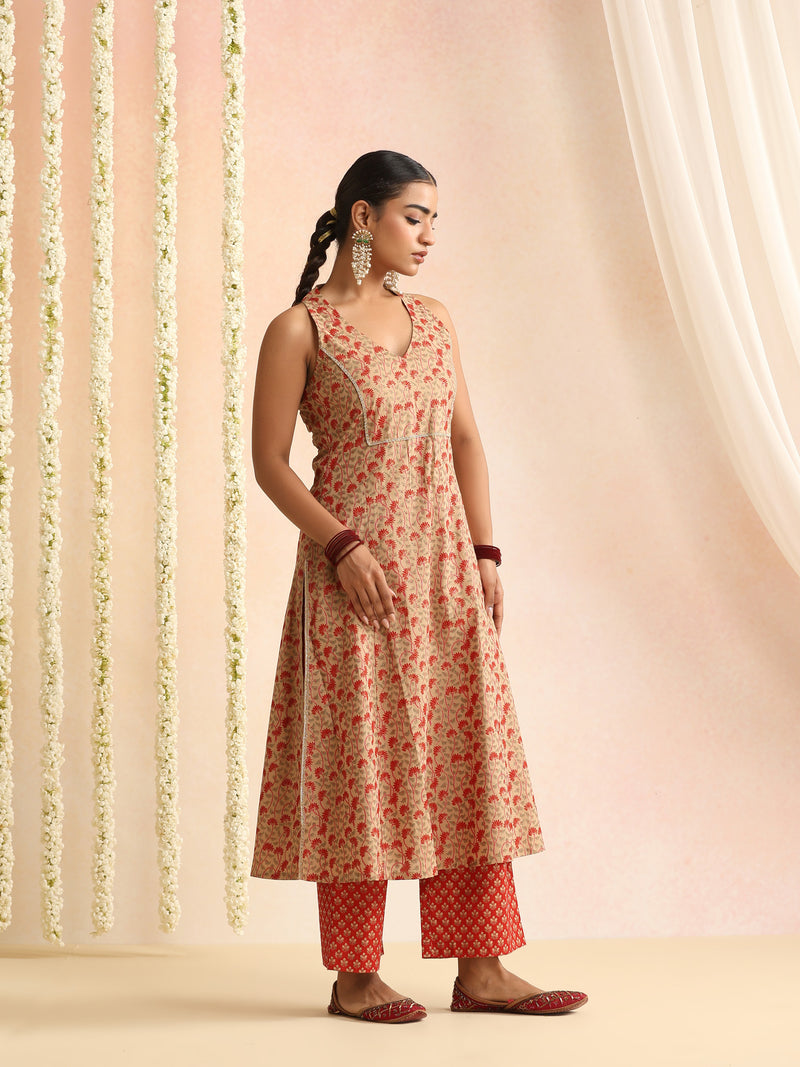 Women Floral Printed V-Neck Kurta with Trousers & Dupatta