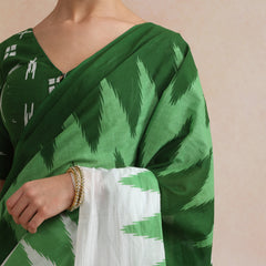 Women Hand Block Green Pure Cotton Printed Saree