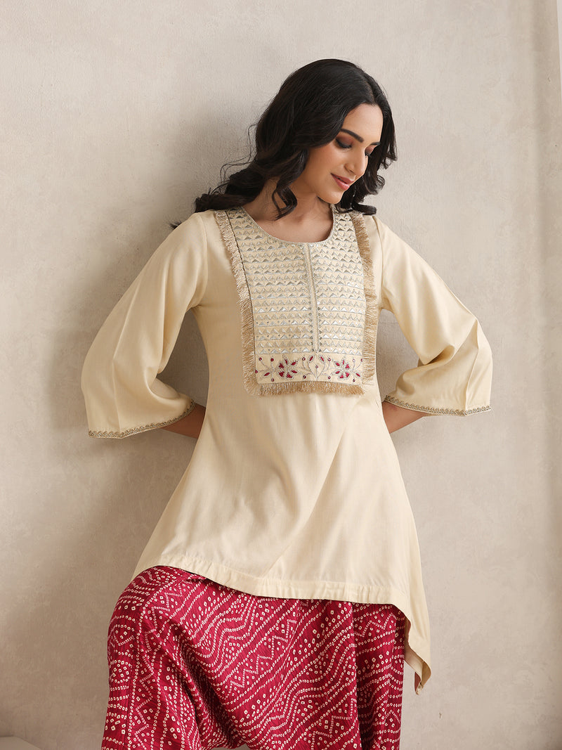 Cream Embroidered Cord Set with Bandhani Patiala